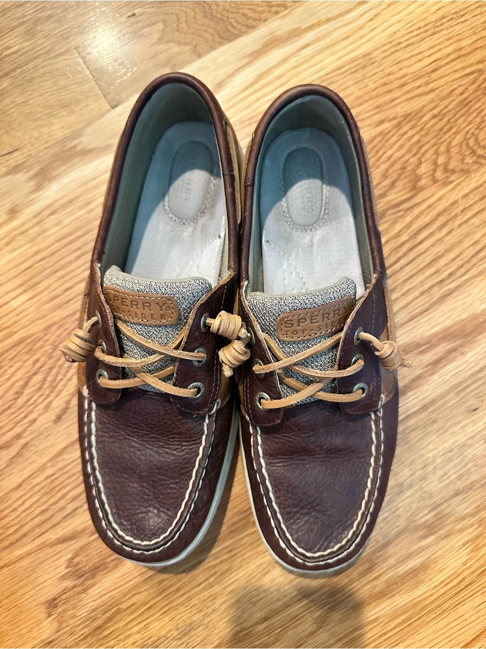 Women’s Sperry Brown Leather Boat Shoes with Tan Accents | Size 10 - Picture 2 of 8